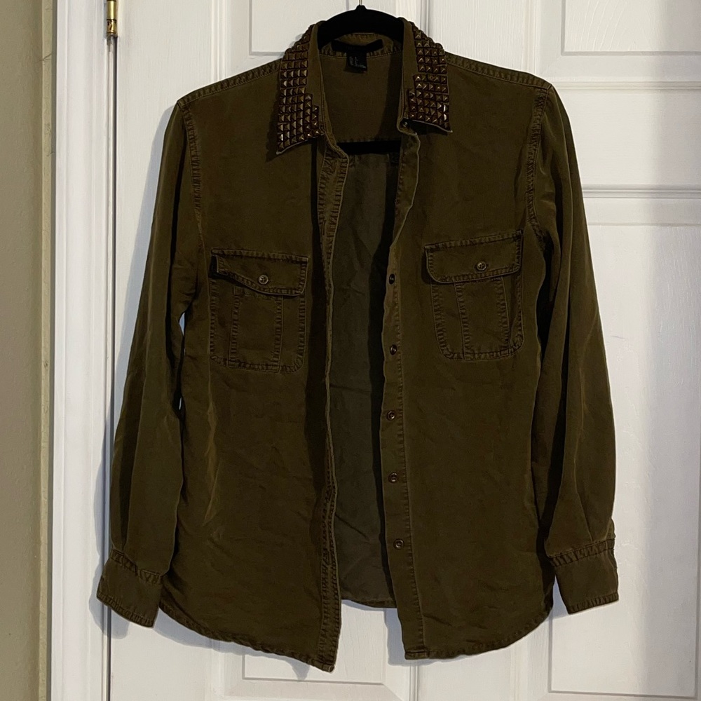 Forever 21 Studded Collar Button Up